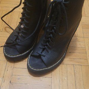 Dr. Martens Carmelita Boots Black UK 3 (US Women 5 Dr. Martens Carmelita Boots)